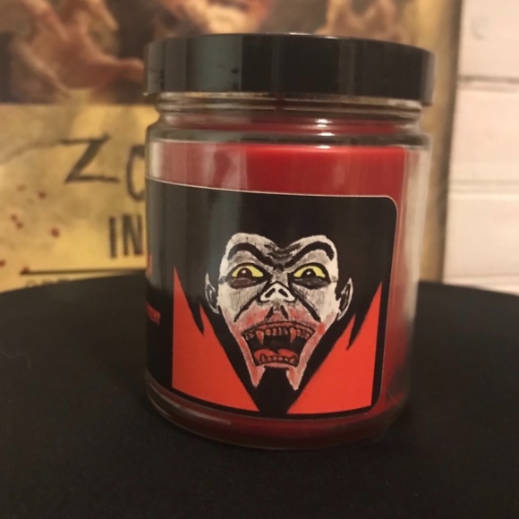 9 Ounce Halloween Candles Of Dracula, The Mummy, And Frankenstein’s. Horror. - Picture 2 of 12